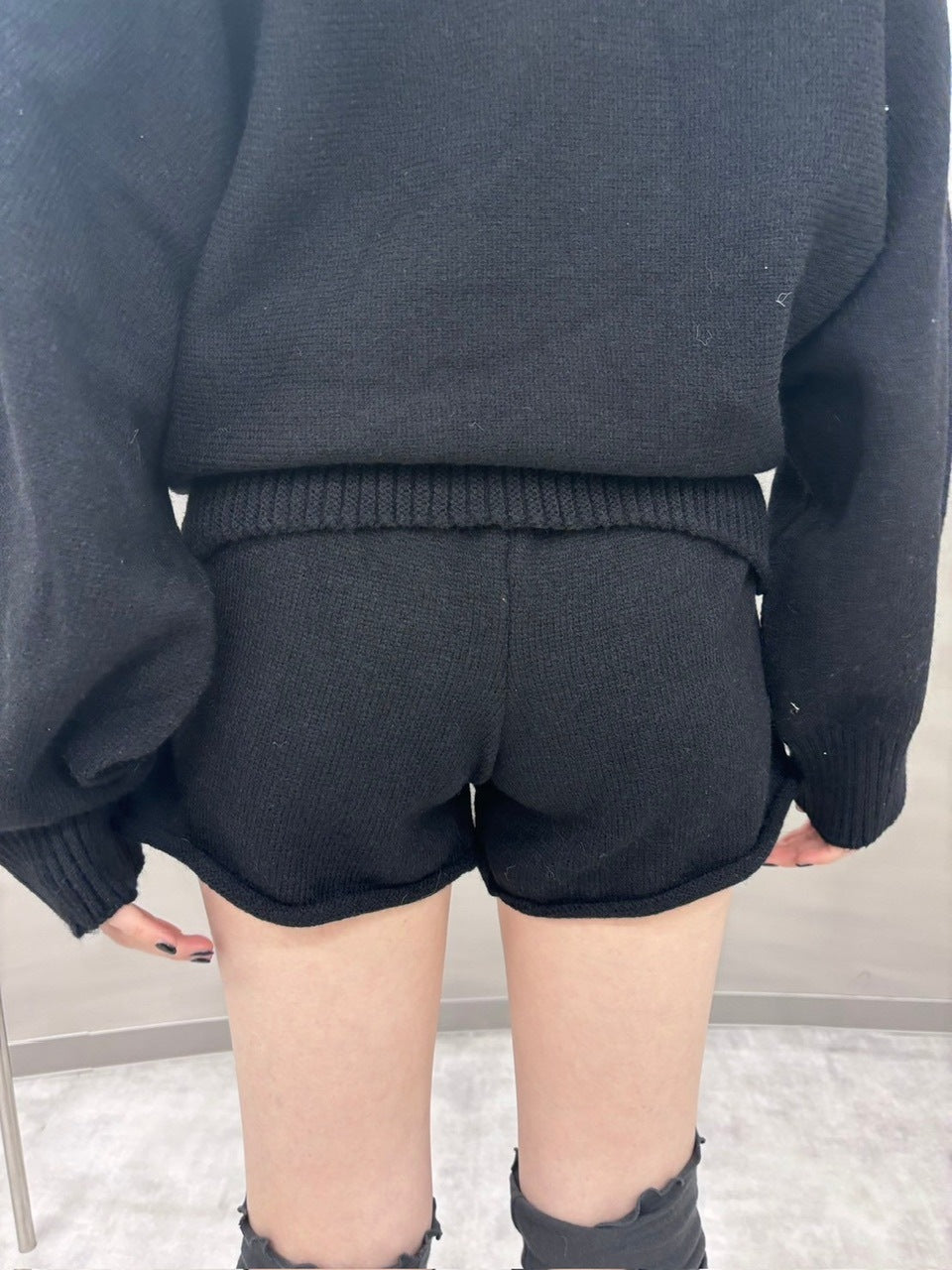 【nmtc +】one shoulder knit and shorts set (4color)