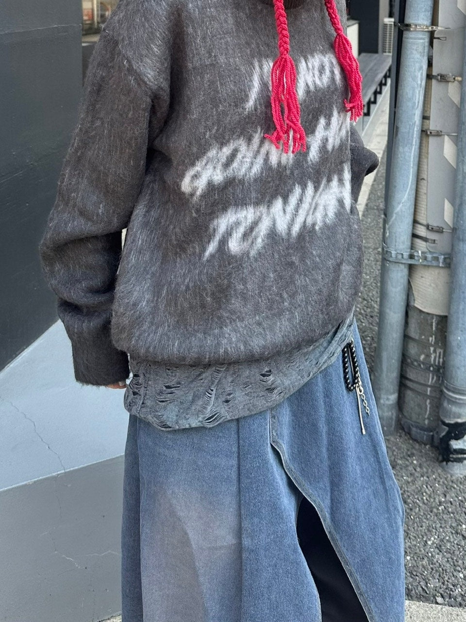 受注制【Chikashitsu +】unisex slogan knit (4color)