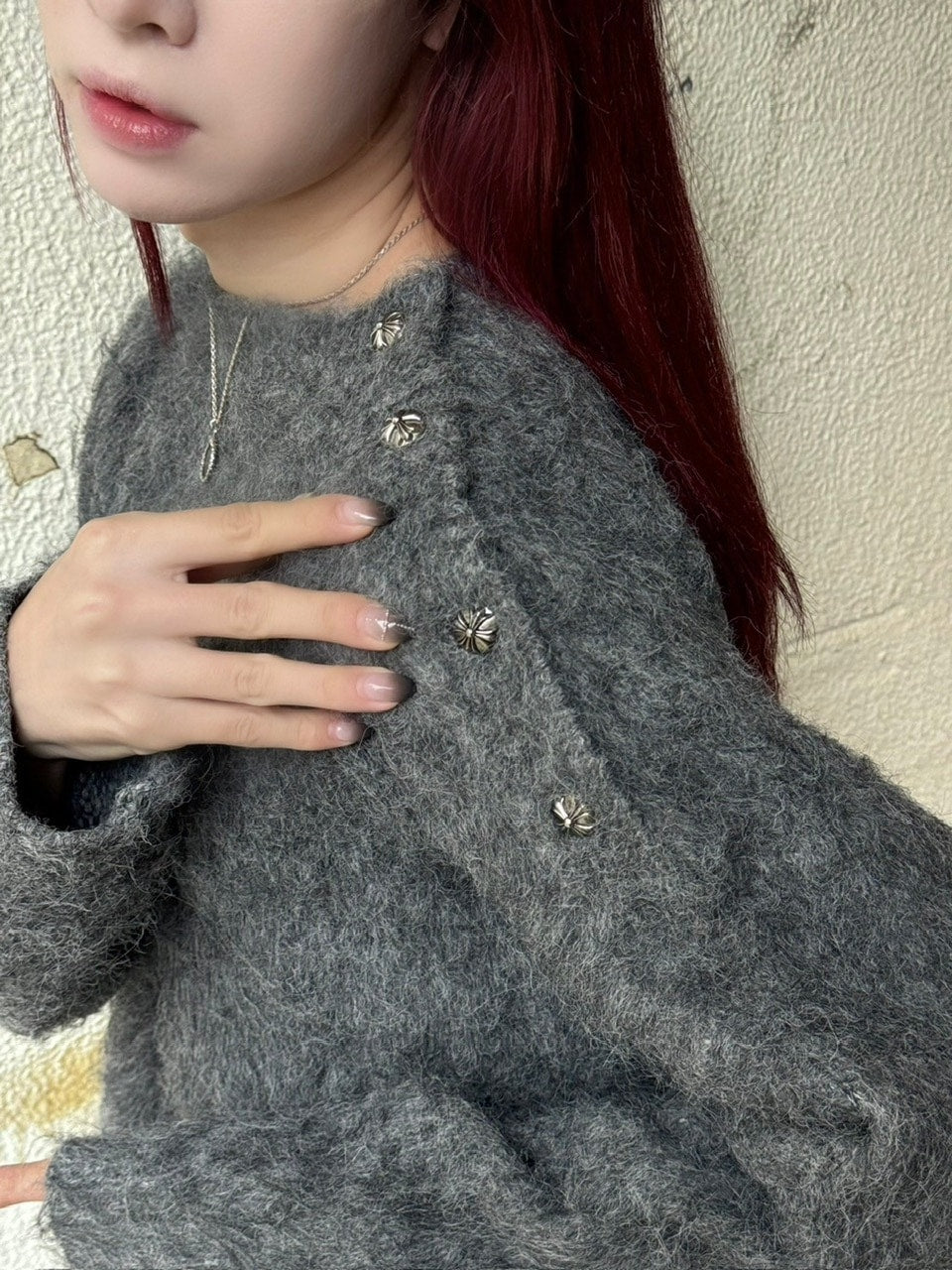 【Chikashitsu +】half off shoulder button knit (3color)