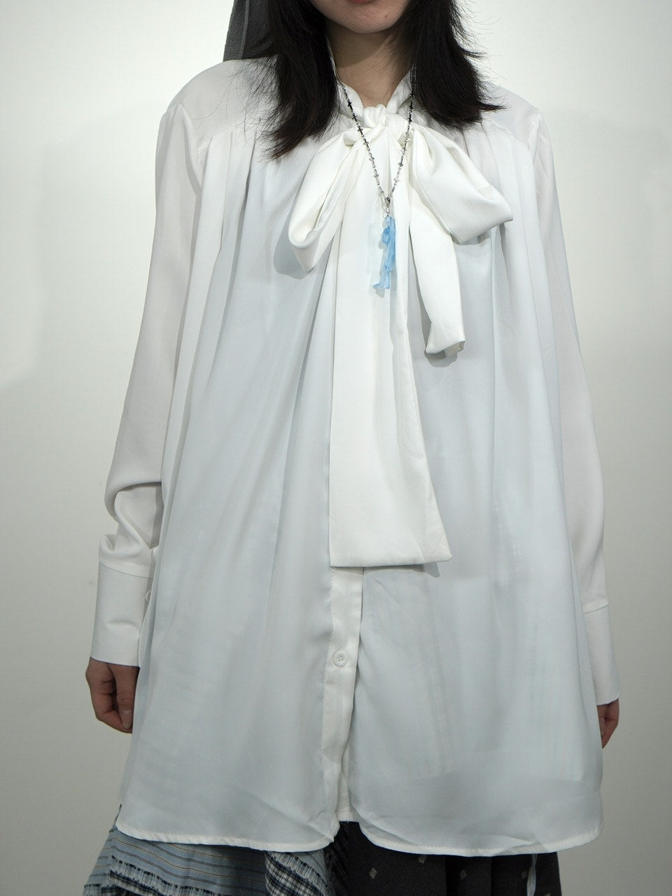 国際配送【Nerd out XU】satin tie shirt (2color)