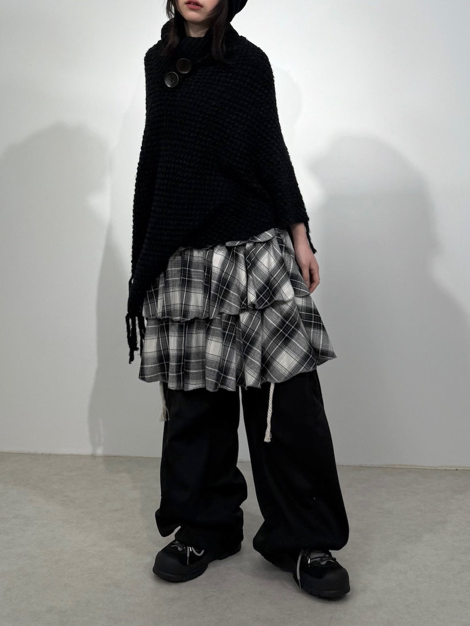【Nerd out XU】waist rope loose sweat pants (2color) / 【ナードアウトエックスユー】ウエストロープルーズスウェットパンツ