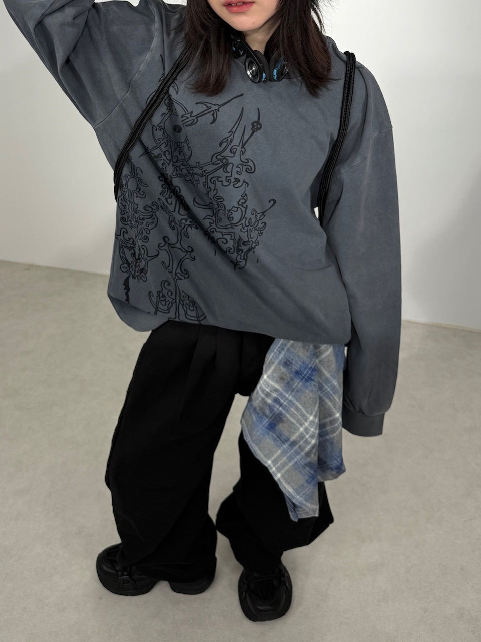 国際配送【Nerd out XU】Chaos design long sleeve (2color)