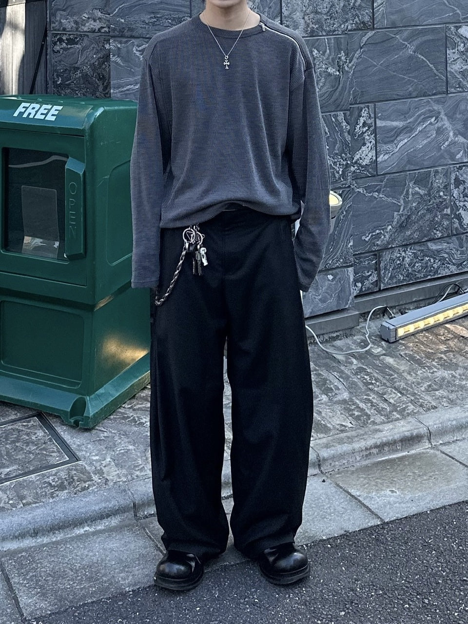 大阪店WEB限定【Chikashitsu +】shoulder zip long sleeve (2color