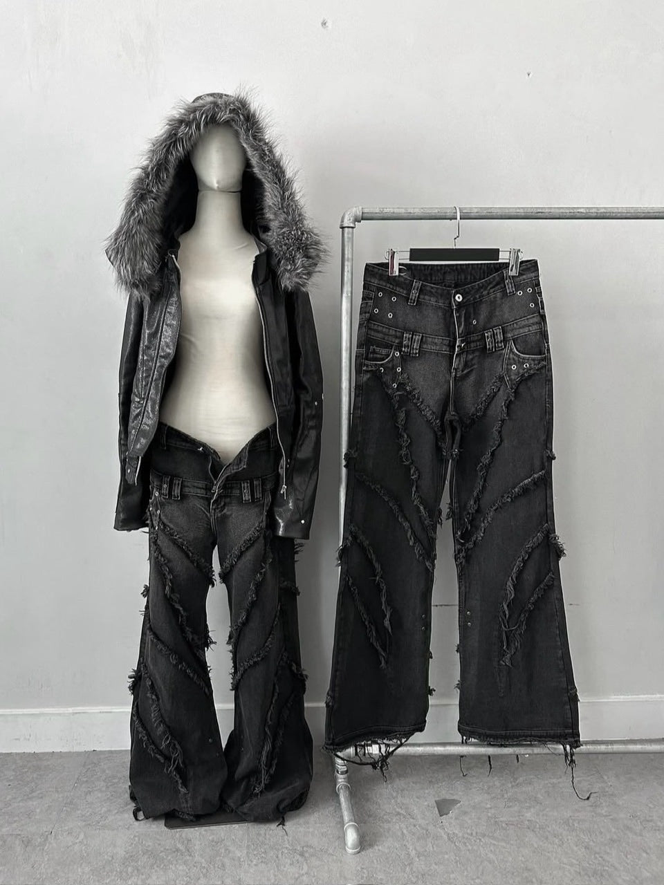 【Cozy world Wide】00 KNIGHT CLUB BAGGY FLARE JEANS