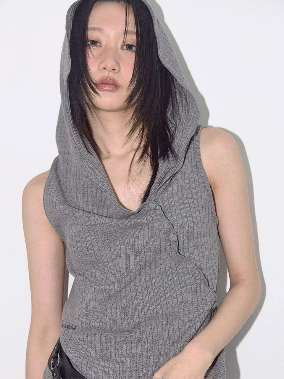 【FANCY CLUB】BIRD COWL SLEEVELESS