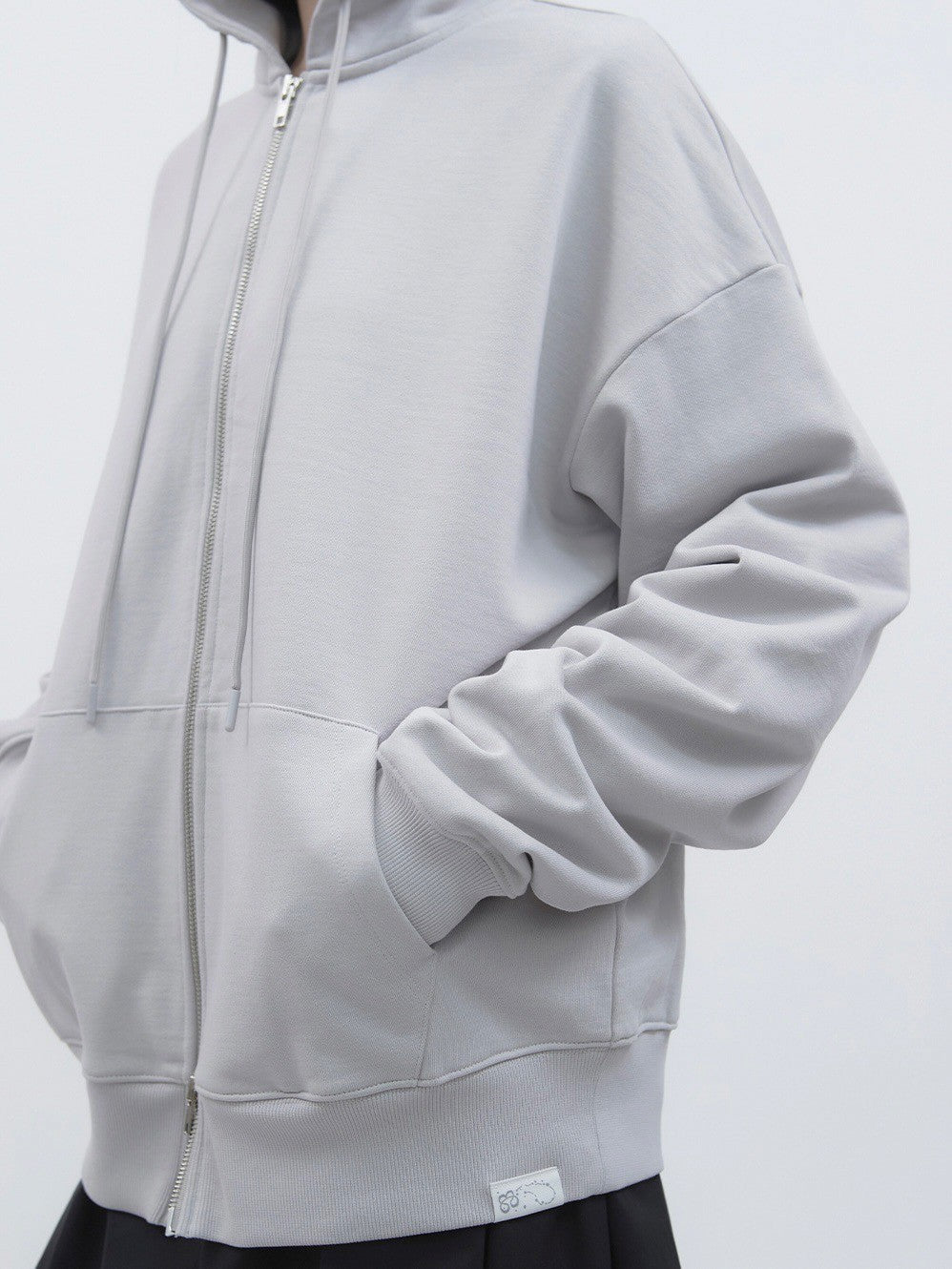 【TUOMIO】LACE UP HOOD ZIP-UP