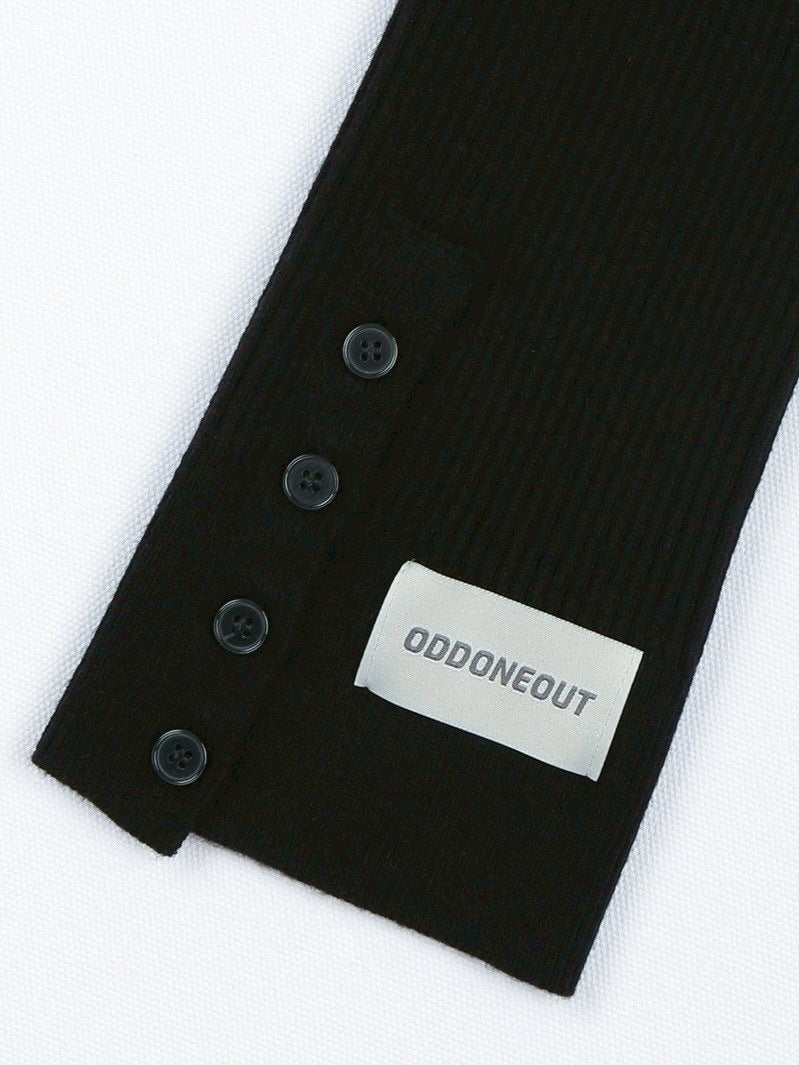 【ODDONEOUT】BUTTON SLIT KNIT LEG WARMER