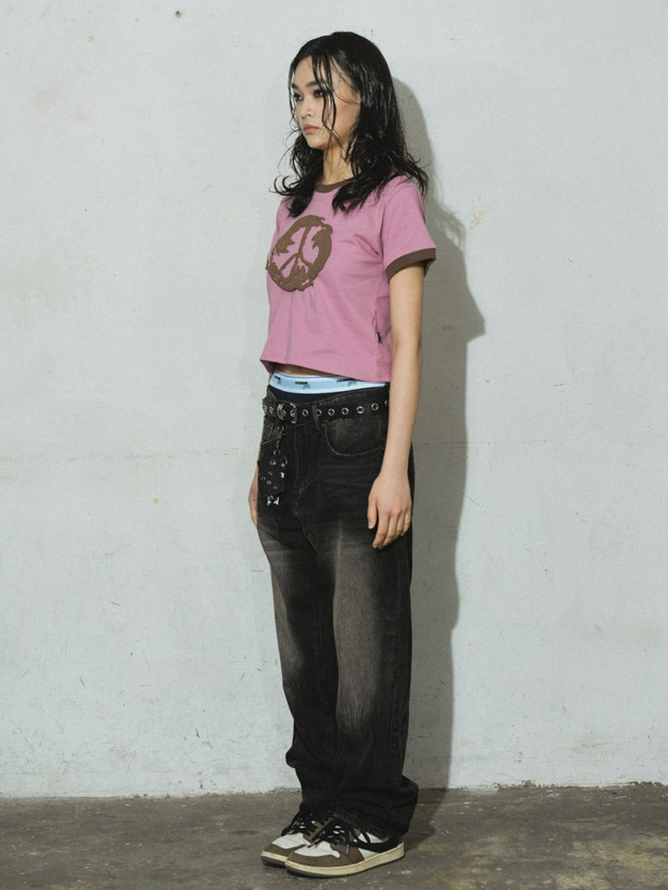 【DOMINANT】Purrfect Peace Ringer Crop T-Shirt