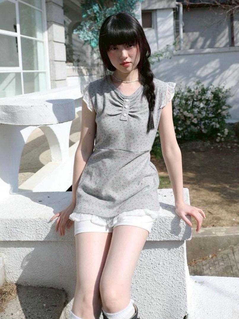 【Uglyshadow】FLOWER LACE SLEEVELESS
