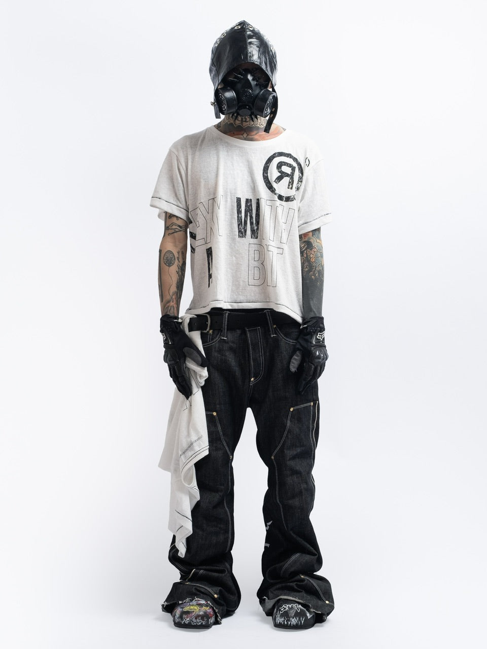 【F.V.V.O】RED SELVEDGE EMBROIDERED RAW DENIM JEANS