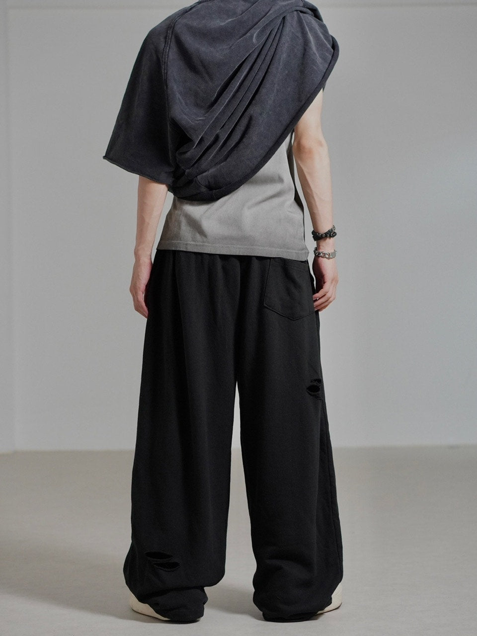 【Chikashitsu +】full length damage sweat pants / 【チカシツプラス】フルレングスダメージスウェットパンツ (3color)