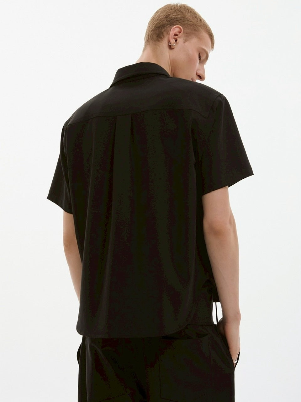 【ESC STUDIO】neat shoulder pad shirt/ 【イーエスシーステュディオ】ニートショルダーパット半袖シャツ