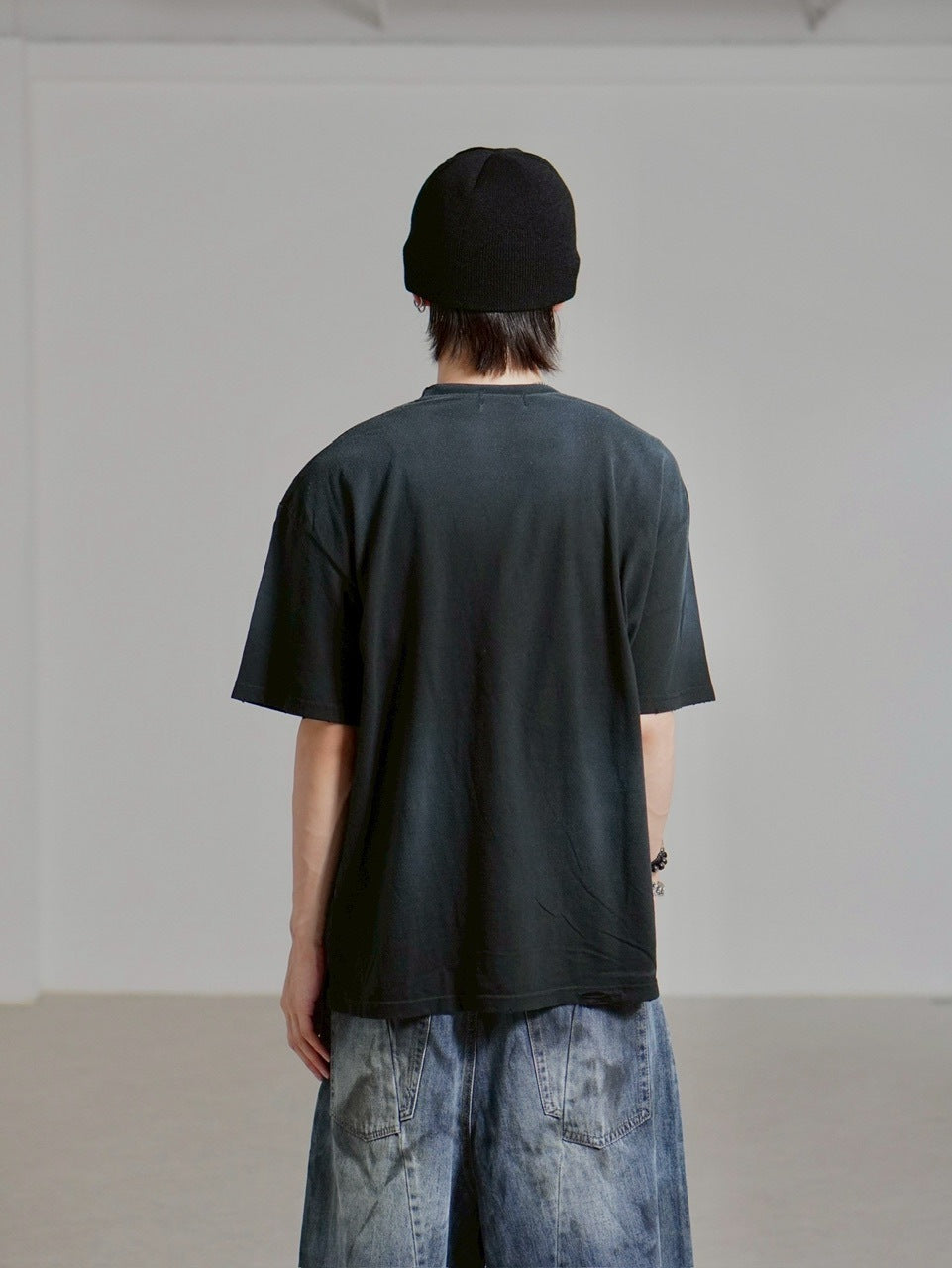 受注制【Chikashitsu +】dirty wash logo half sleeve t-shirt / 【チカシツプラス】ダーティウォッシュロゴ半袖Tシャツ (2color)