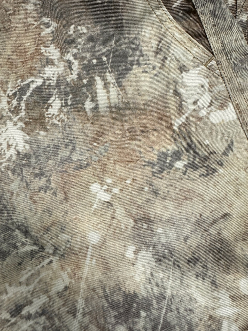 【GATELESS】SMUDGING DIRTY CARGO PANTS / 【ゲートレス】スマッジングダーティーカーゴパンツ