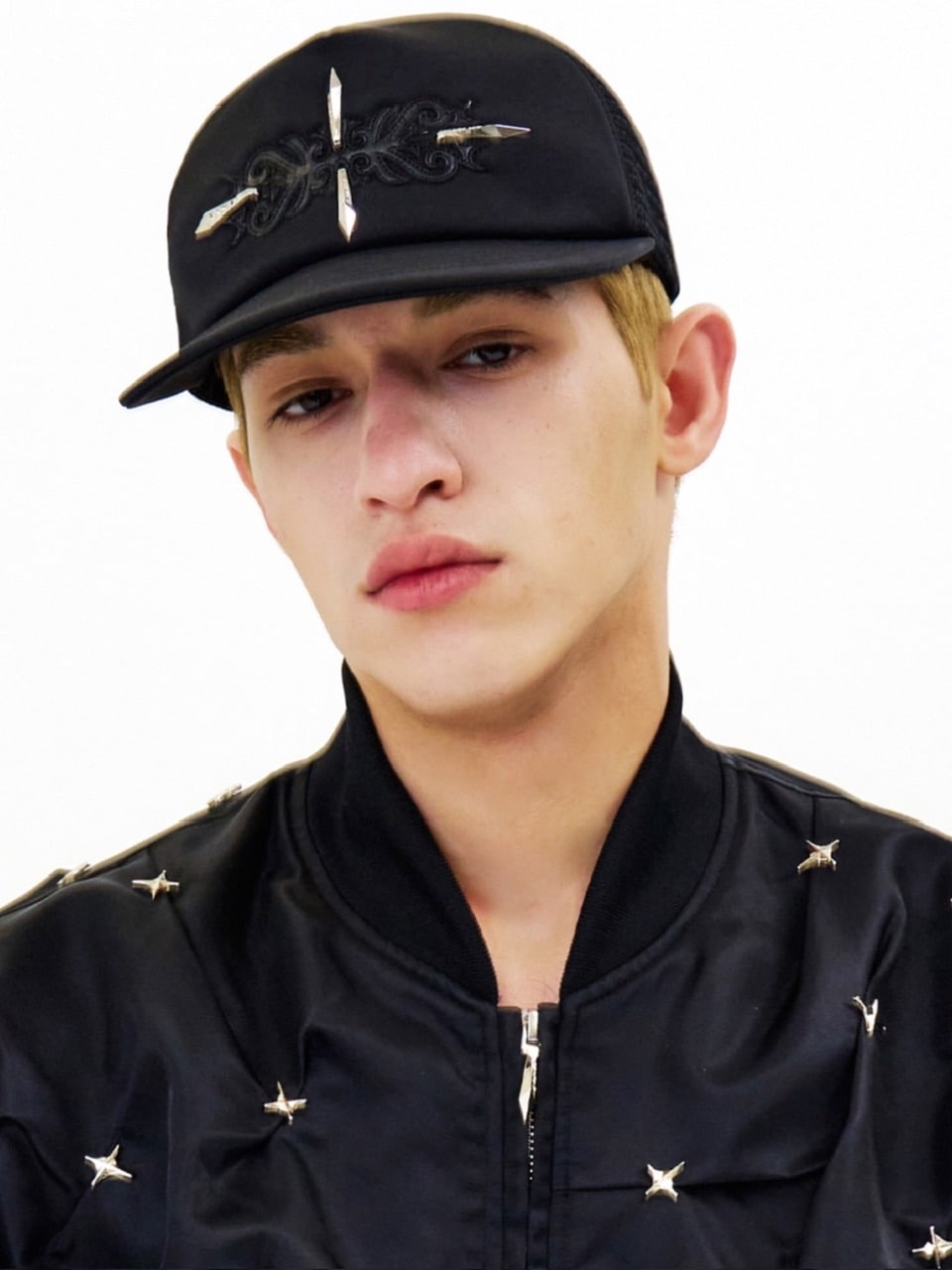 【E RIN AI E】CROSS TRUCKER CAP