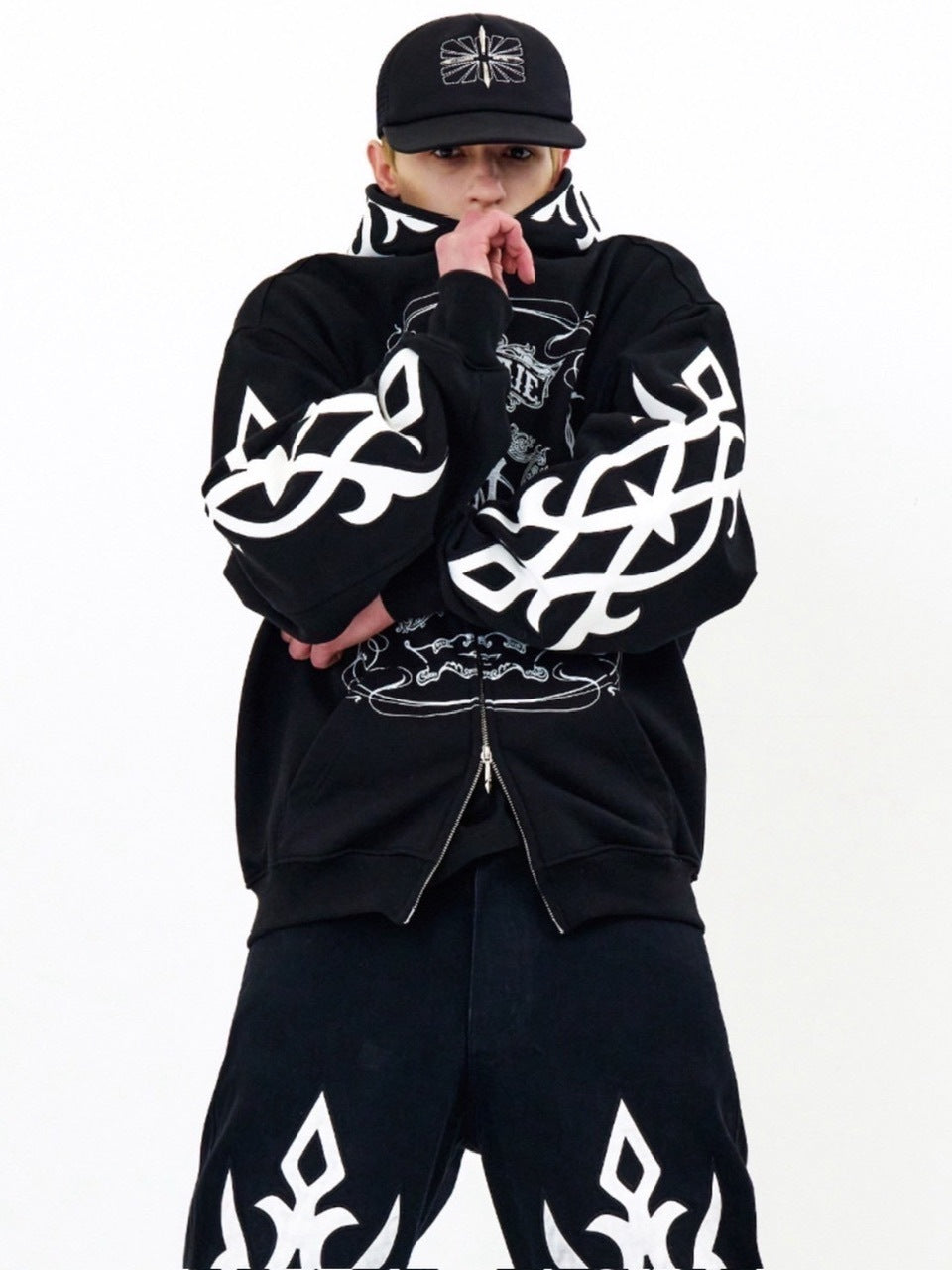 【E RIN AI E】TRIBAL PARTY HOODIE