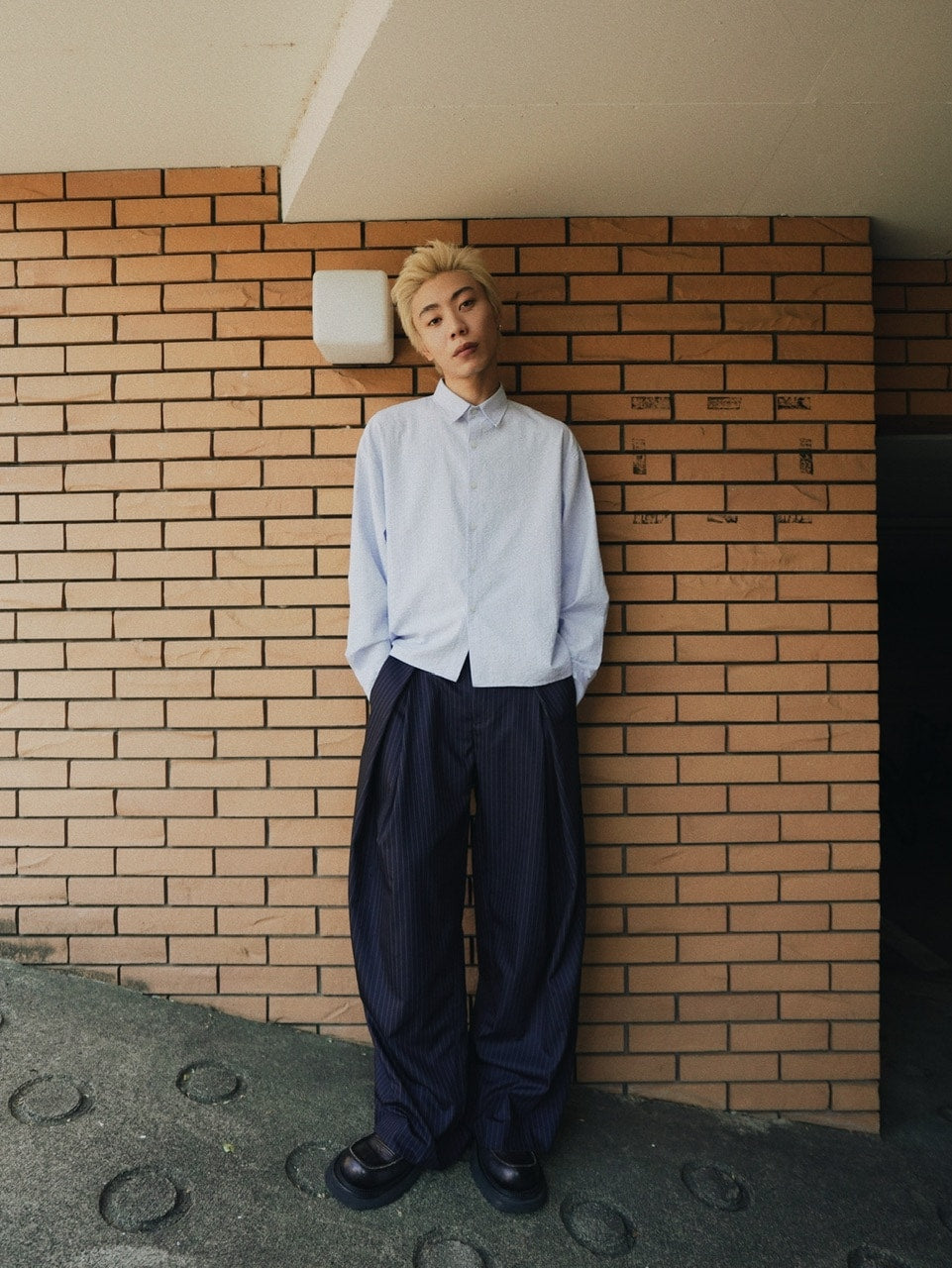 【CS】stripe cross tuck drape slacks (navy)