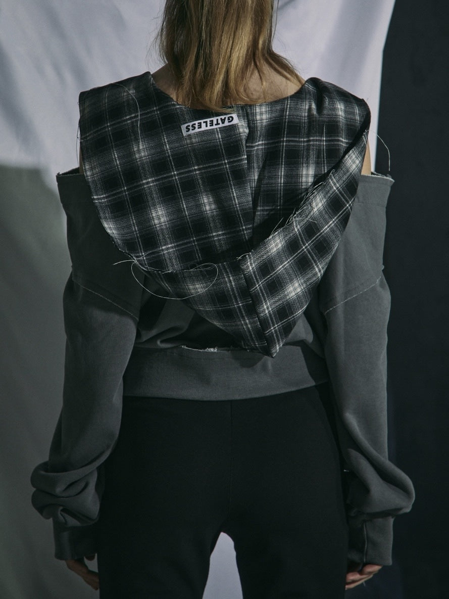【GATELESS】OFF-SHOULDER ZIP SWEAT / 【ゲートレス】オフショルダージップスウェット