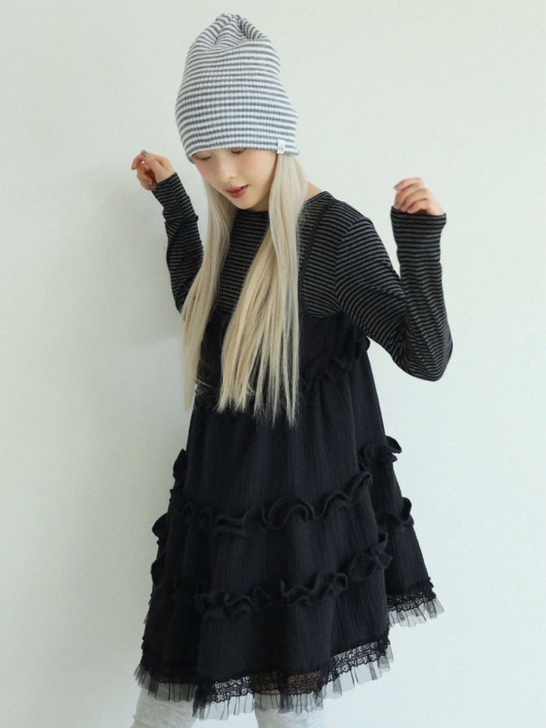 12/21 20:00 再販【Uglyshadow】LACE YORU DRESS