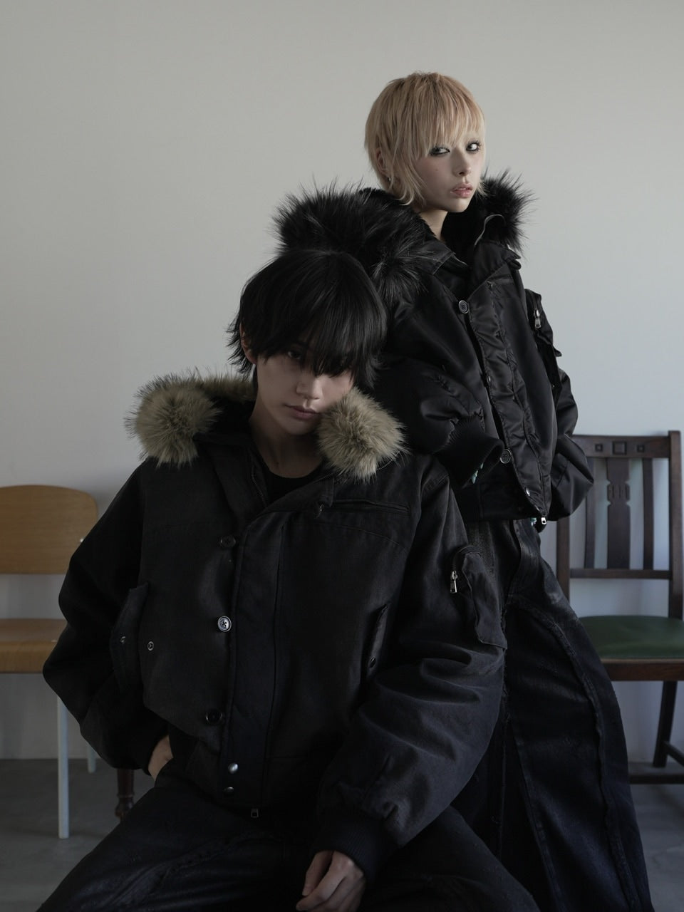 【CHIKASHITSU PLUS HIGH】N-2B cropped hood blouson (nylon)