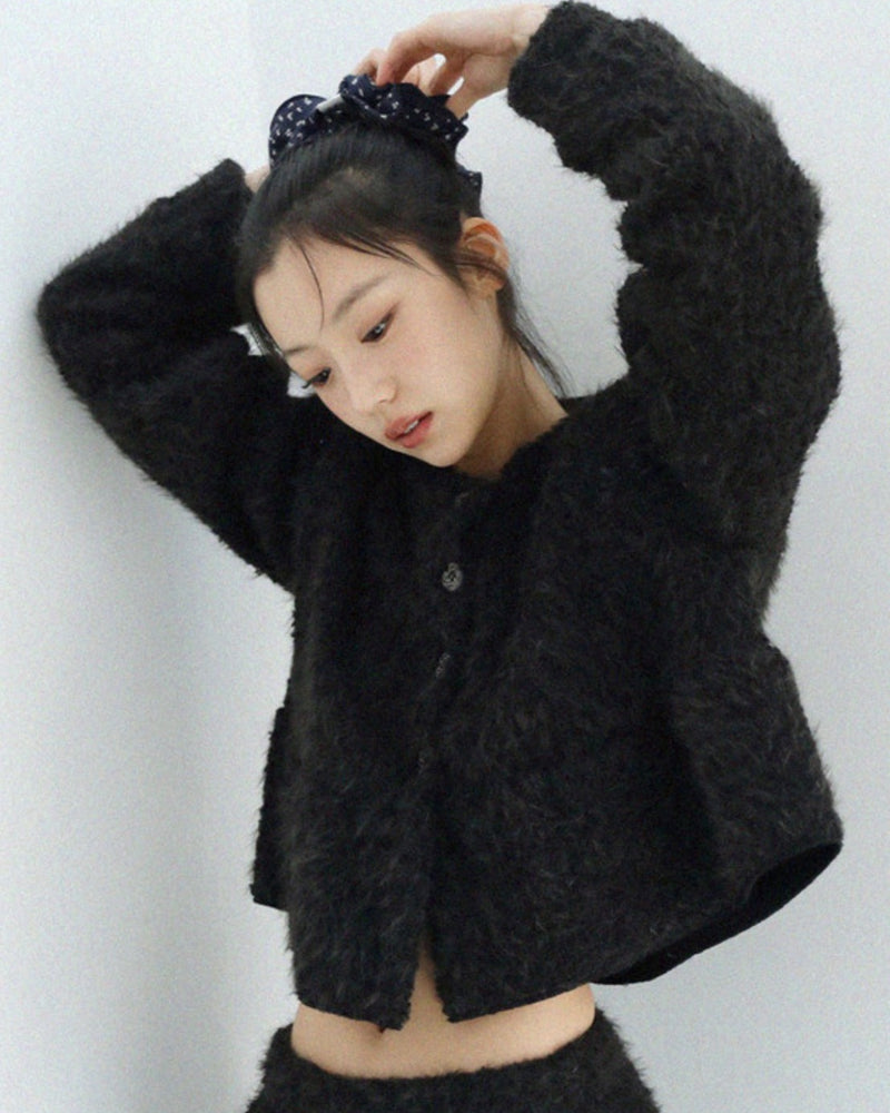 12/21 20:00 発売【Uglyshadow】BOUCLE RUFFLE KNIT CARDIGAN