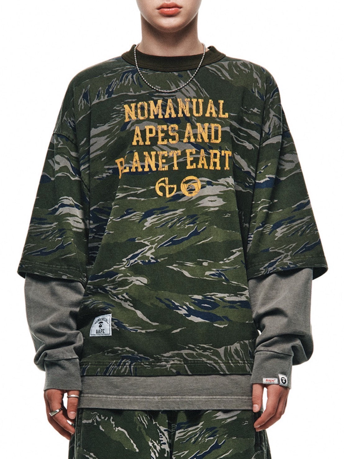 【AAPE X NOMANUAL】AAPE X NOMANUAL LONG SLEEVE TEE
