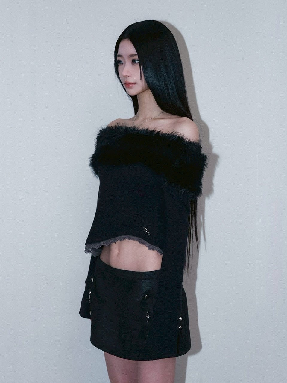 1/2 20:00発売【CHERRYQUIRI】bunny fluff off shoulder top