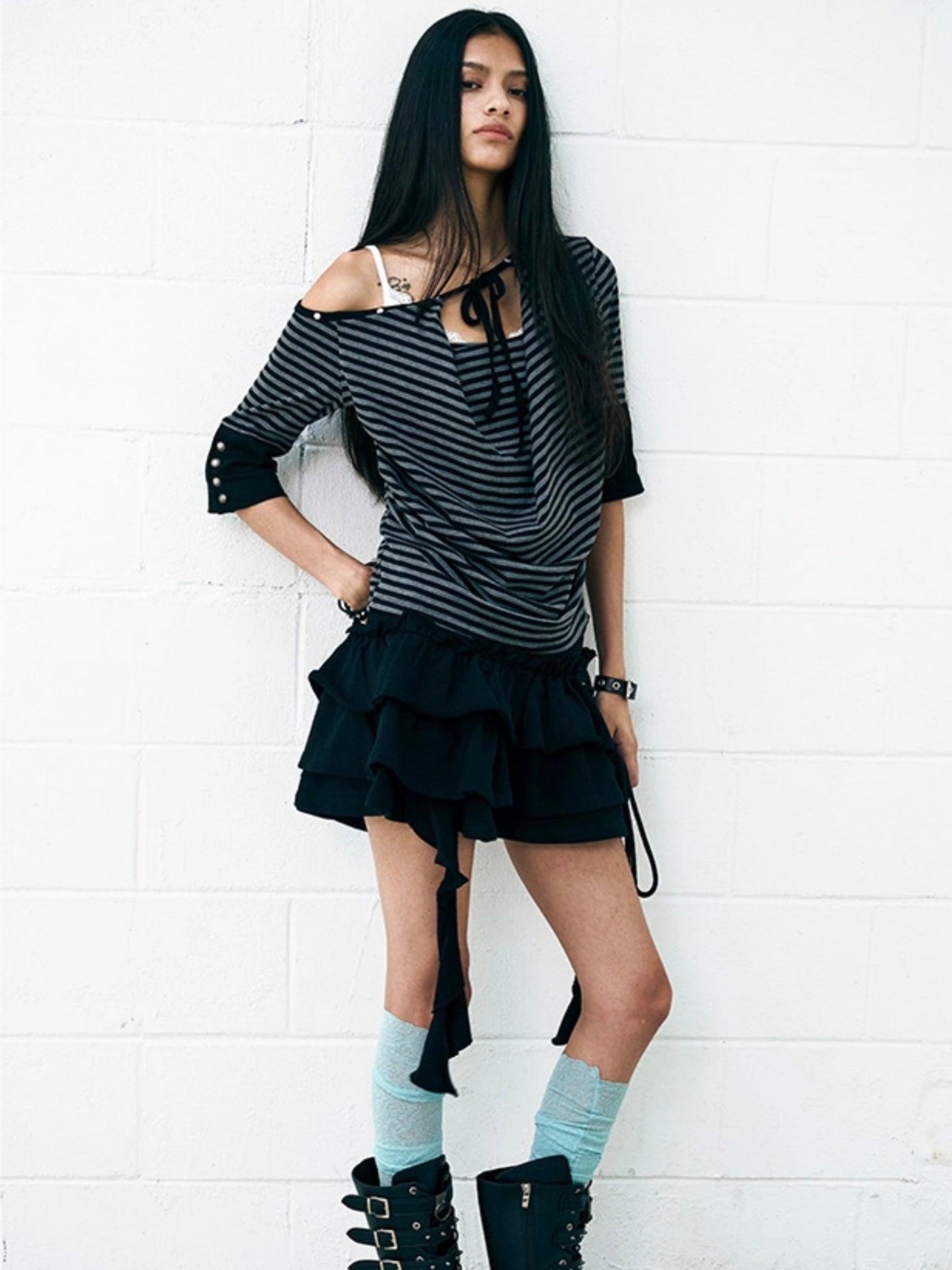 【NOT KNOWING】One Shoulder Cowl Neck Top