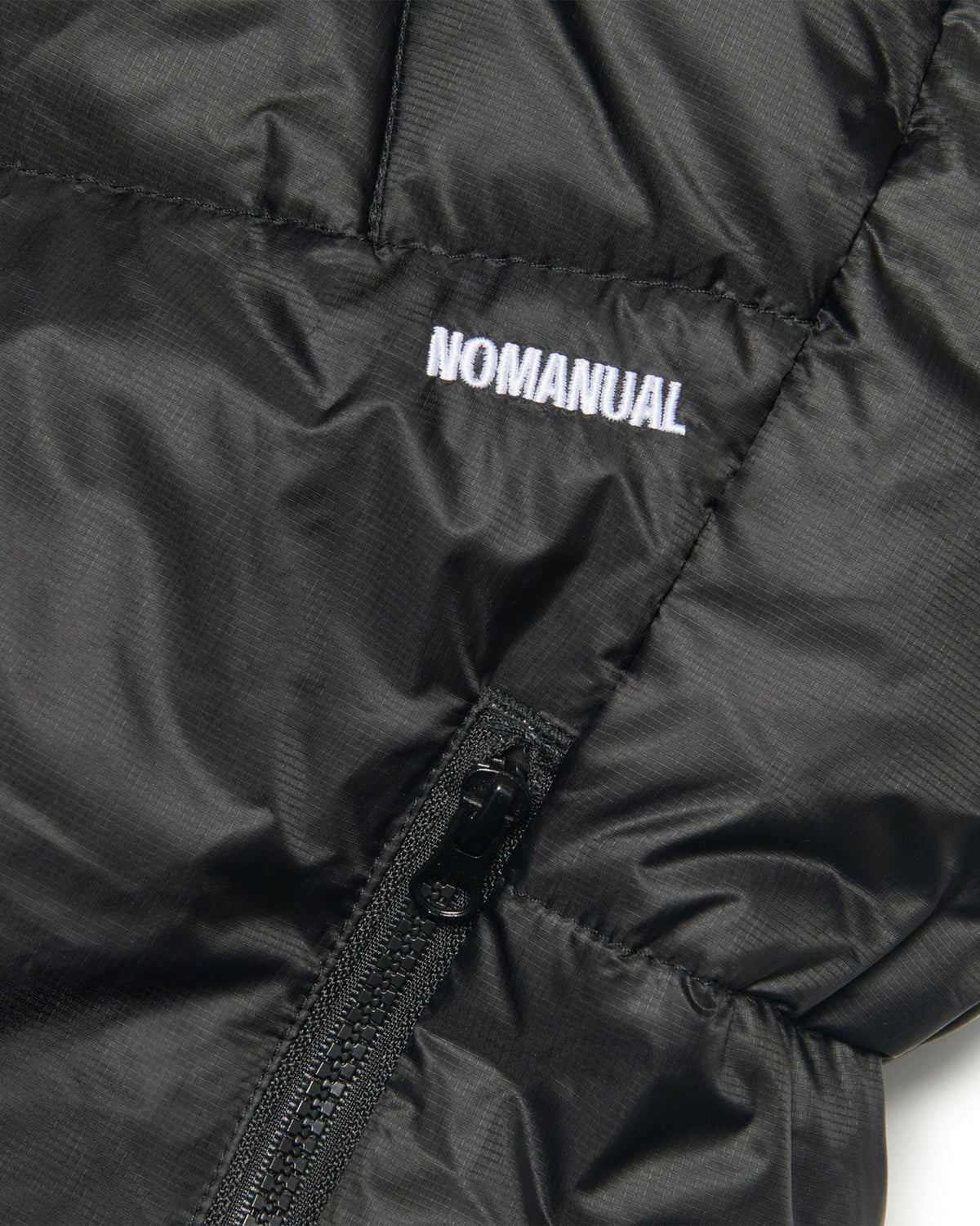 【NOMANUAL】SLANT CROP HOODED DUCK DOWN
