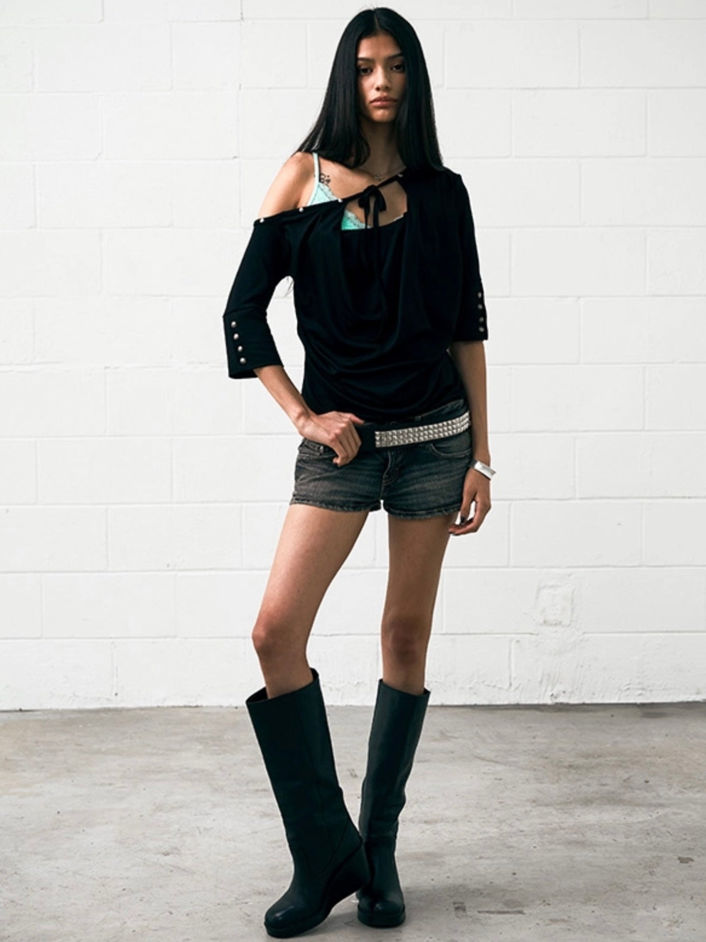 【NOT KNOWING】One Shoulder Cowl Neck Top
