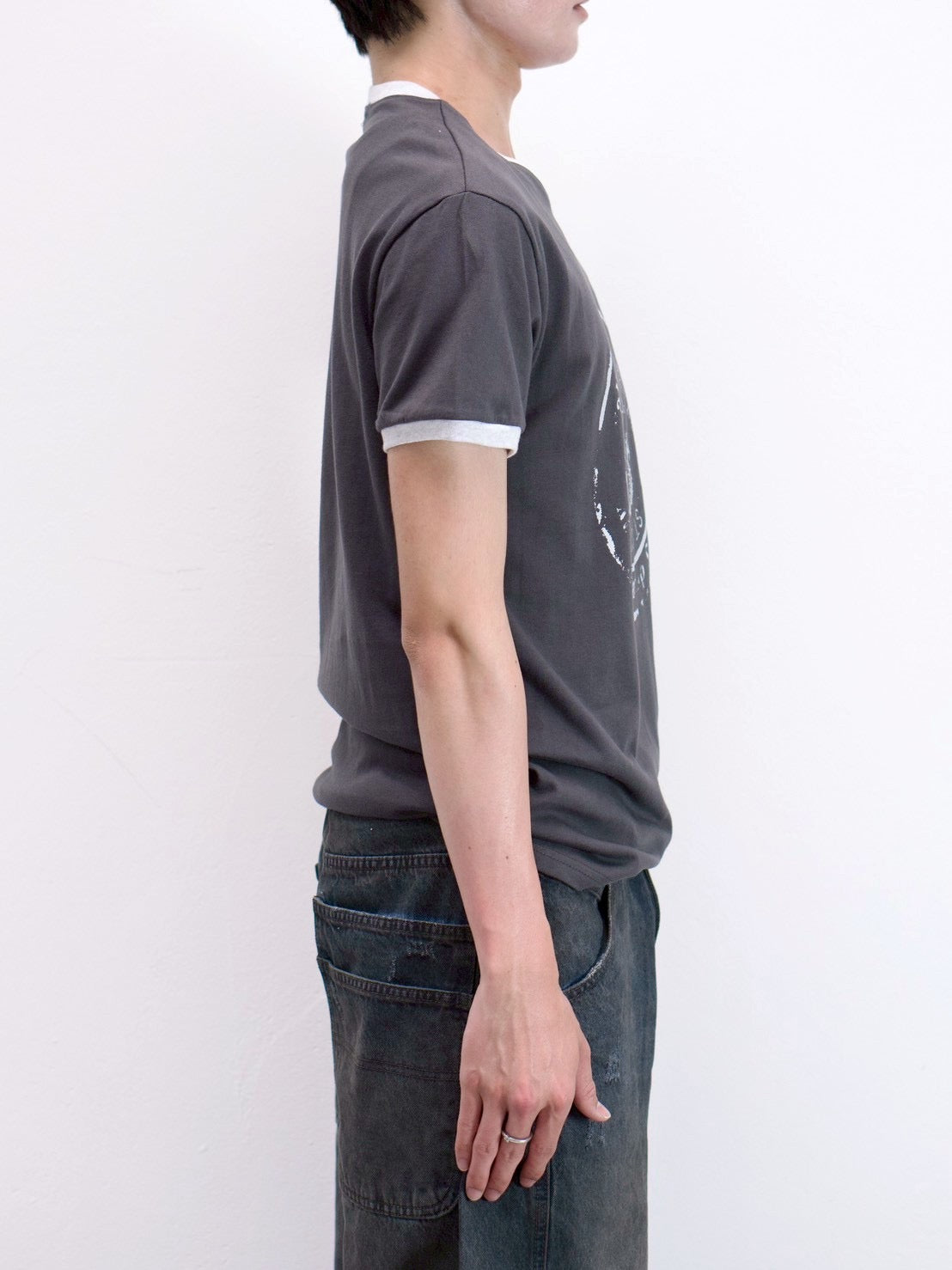 受注制【Chikashitsu +】stamp printing ringer tee (3color)