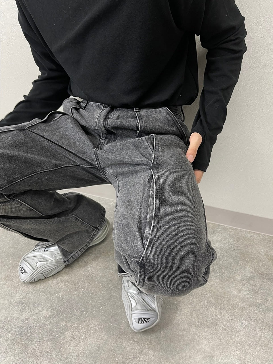 受注制【Chikashitsu +】design denim pants