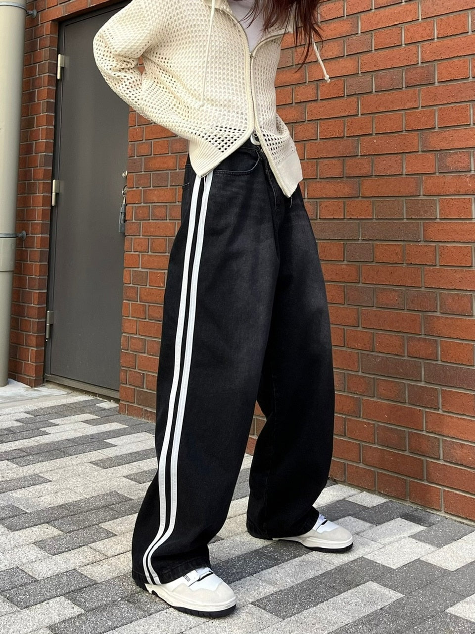 受注制【Chikashitsu +】oversized side line denim pants (2color)