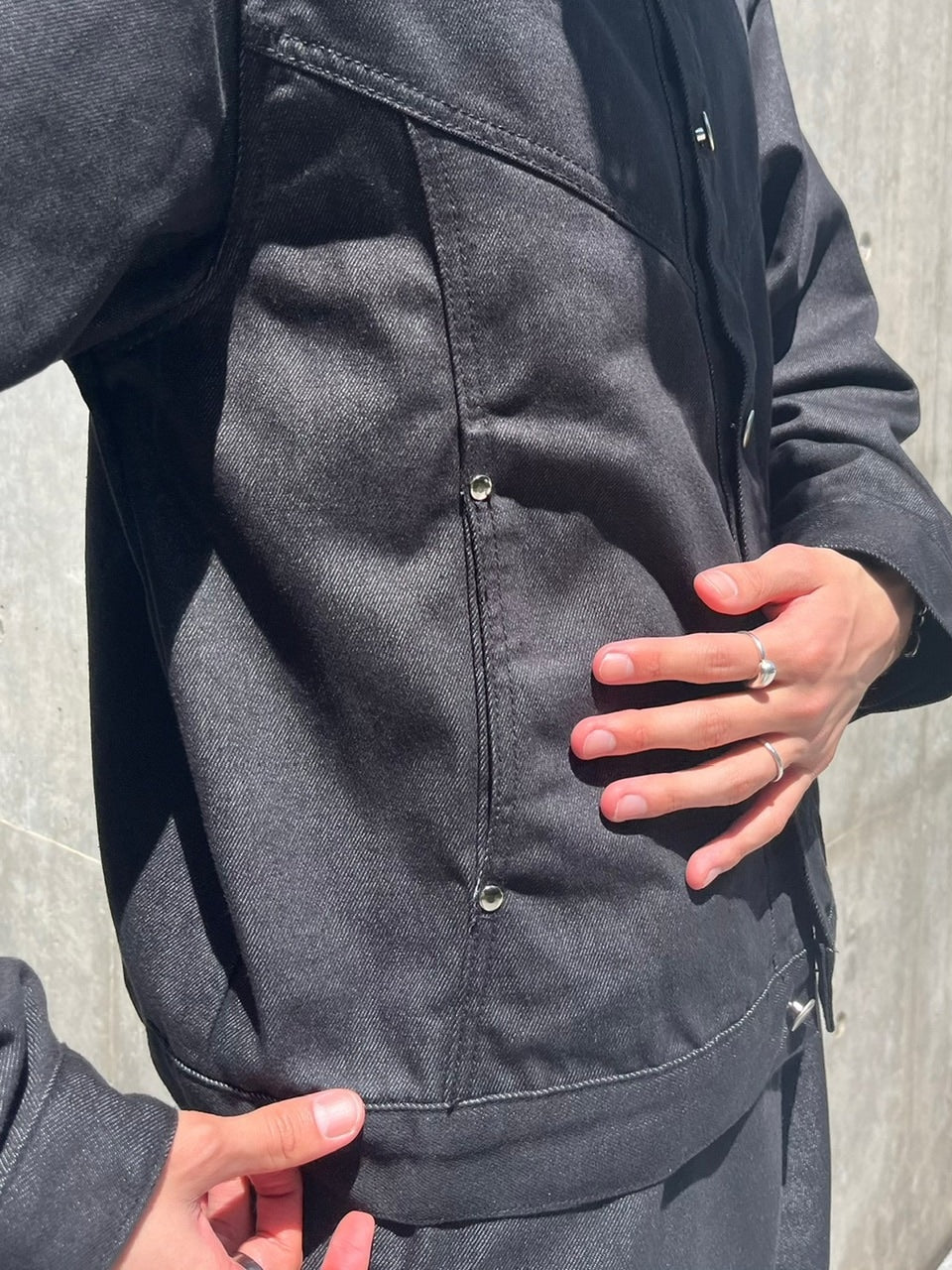 受注制【Chikashitsu +】set up design denim short jacket (2color)