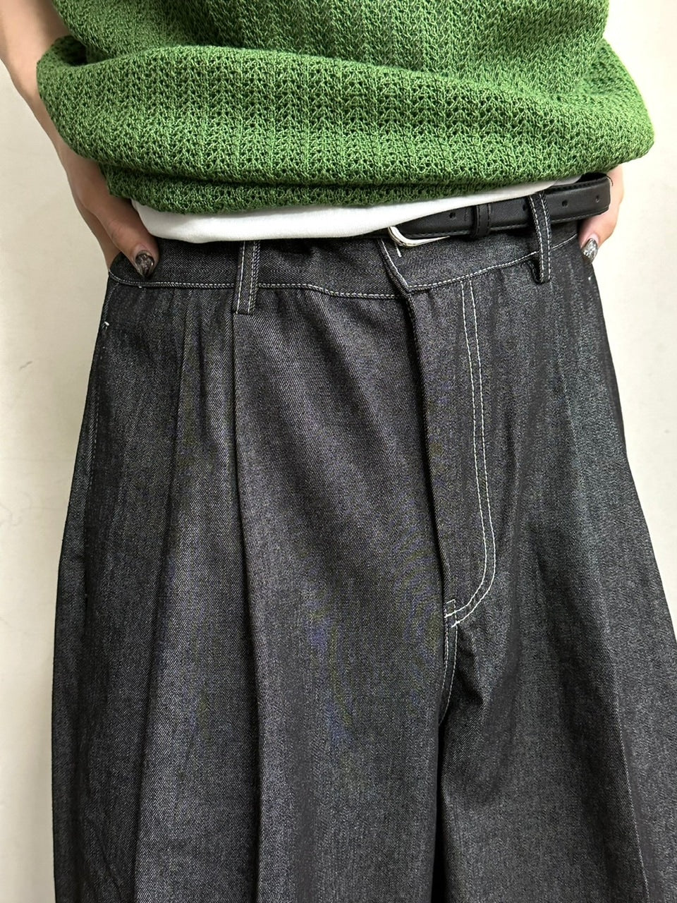 受注制【Chikashitsu +】2tuck denim slacks (2color)