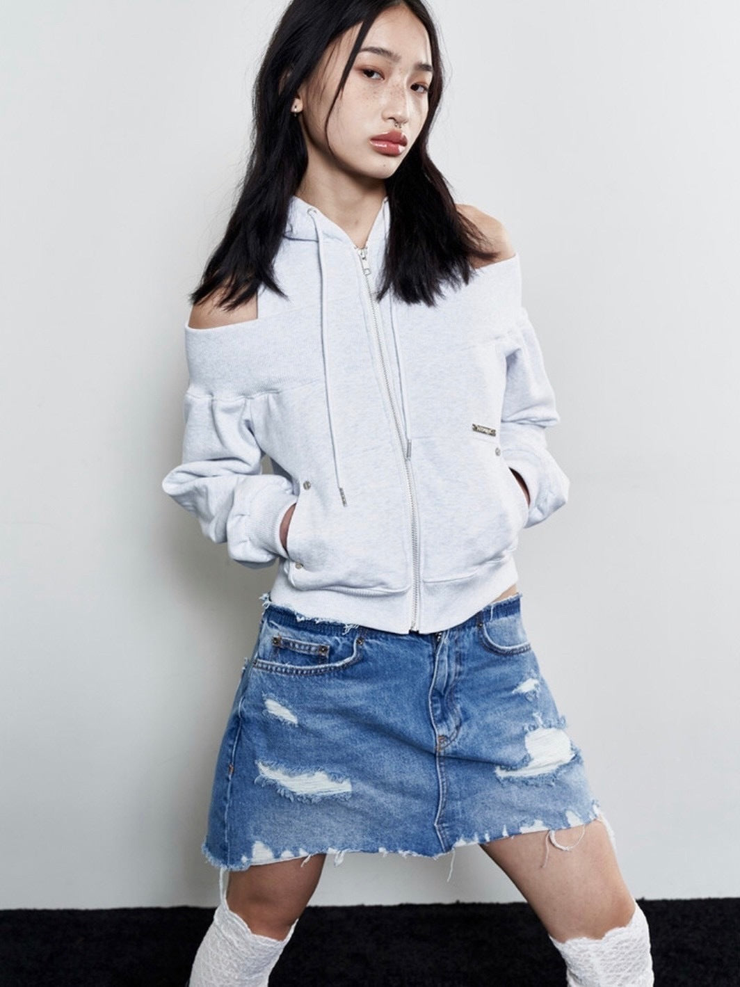 【NOT KNOWING】Open Shoulder Zip Up Hoodie / 【ノットノーイング】オープンショルダージップアップパーカー