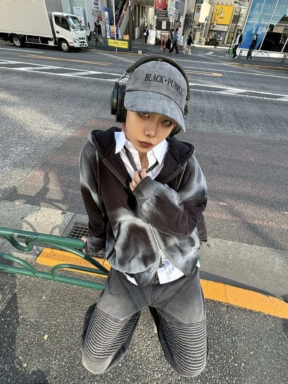 受注制【Never mind the XU】dirty zip up hoodie (2color) / 【ネバーマインド ザ エックスユー】ダーティージップパーカー