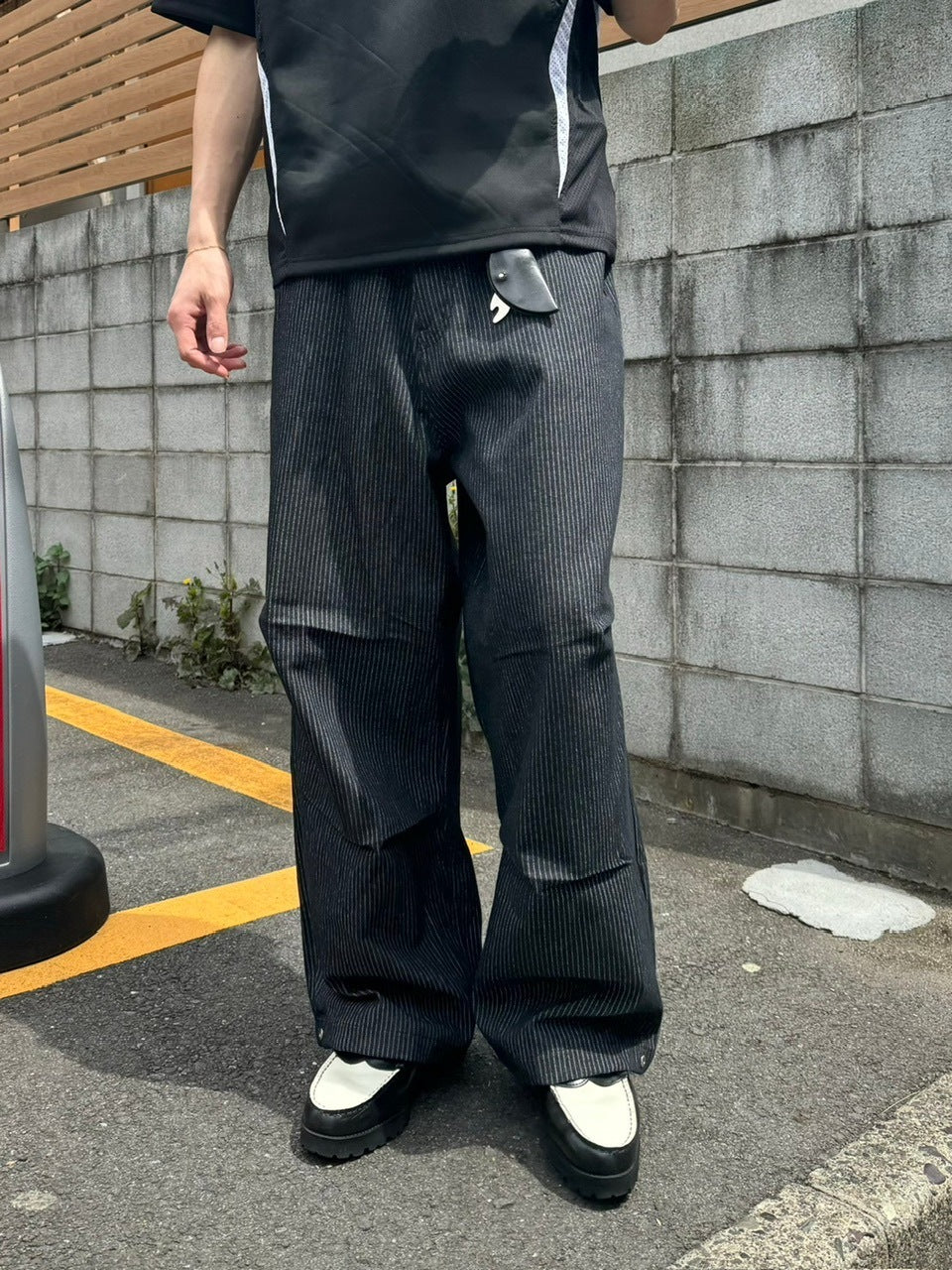 受注制【Chikashitsu +】snap button hickory stripe pants / 【チカシツプラス】スナップボタンヒッコリーストライプデニムパンツ