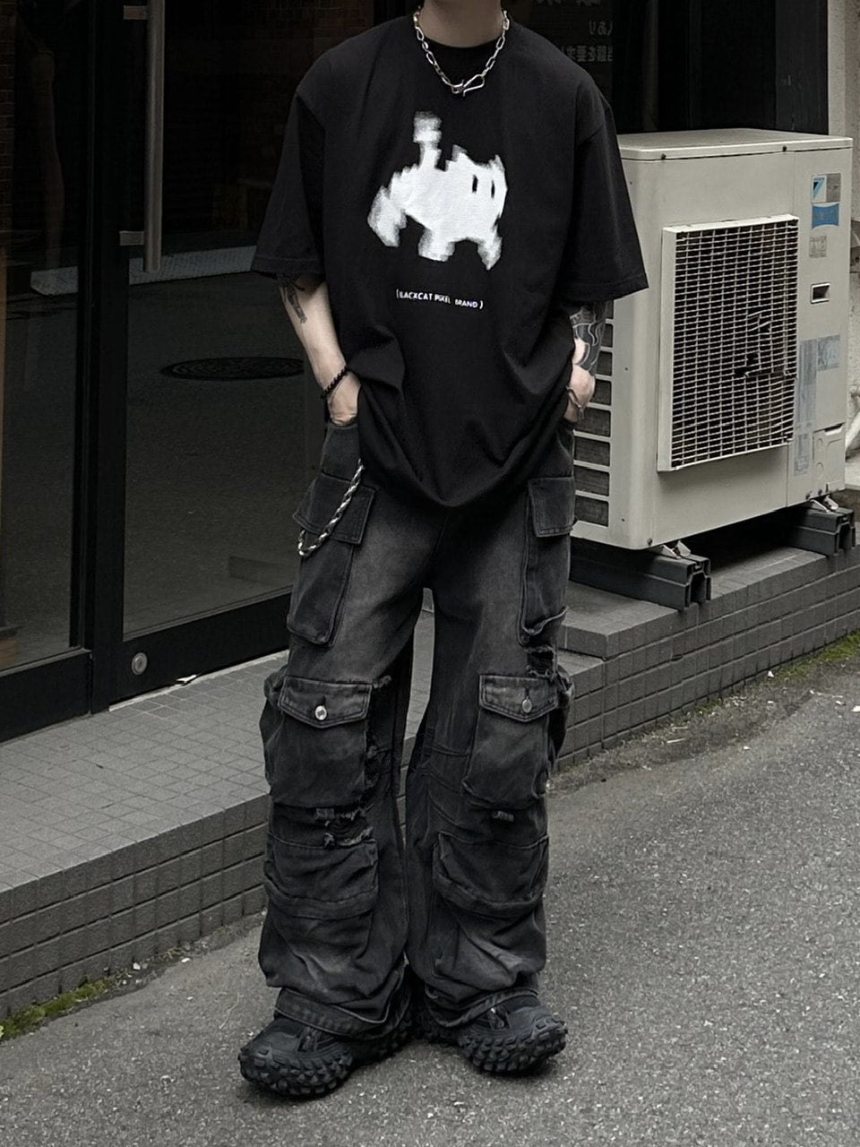 大阪店WEB限定【Chikashitsu +】utility cargo denim pants