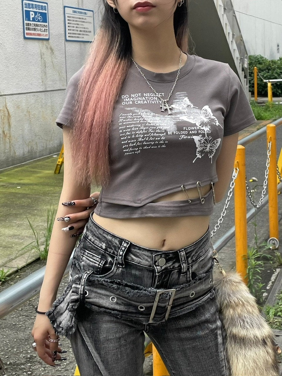 【Never mind the XU】butterfly print cropped tee (3color)