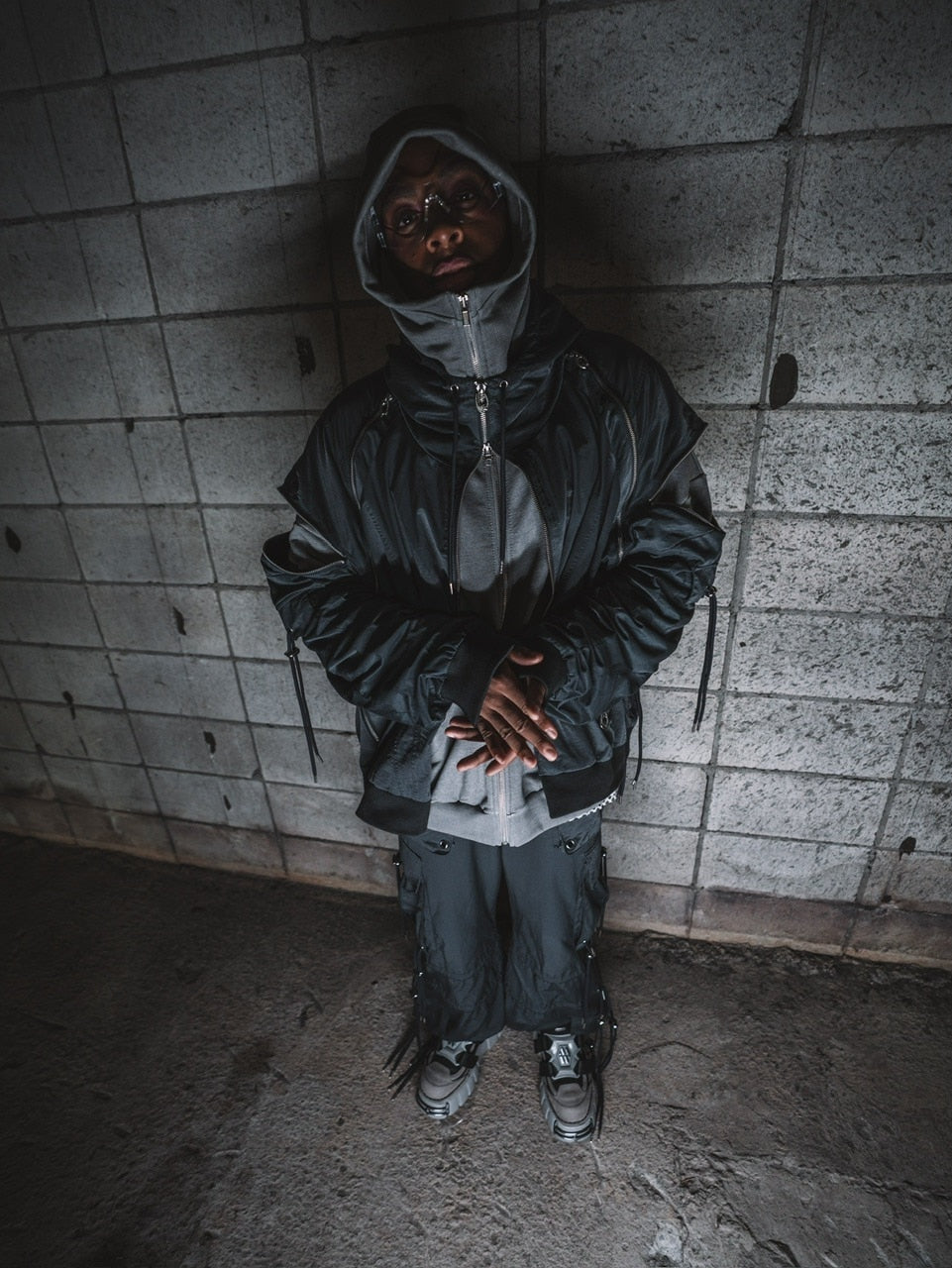 【DIG YOUR OWN GRAVE】COBRA HOODY (2color)