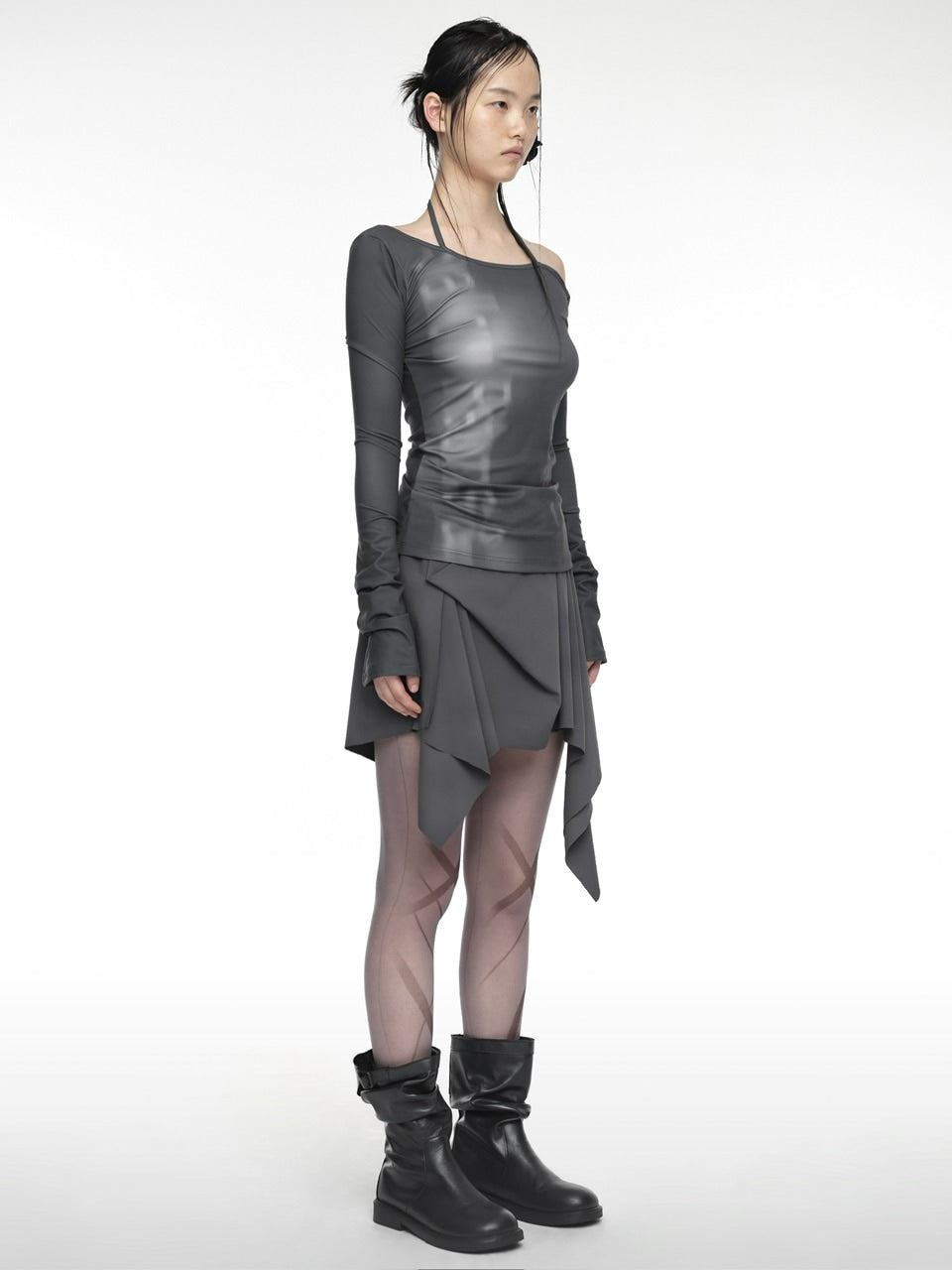 【NACHE】HALTER SLIM FIT LONG SLEEVE