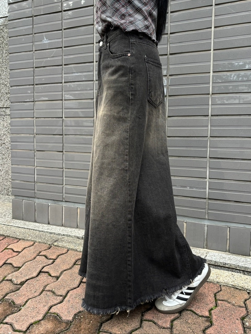 受注制【oaks】vintage wash denim maxi skirt (2color)