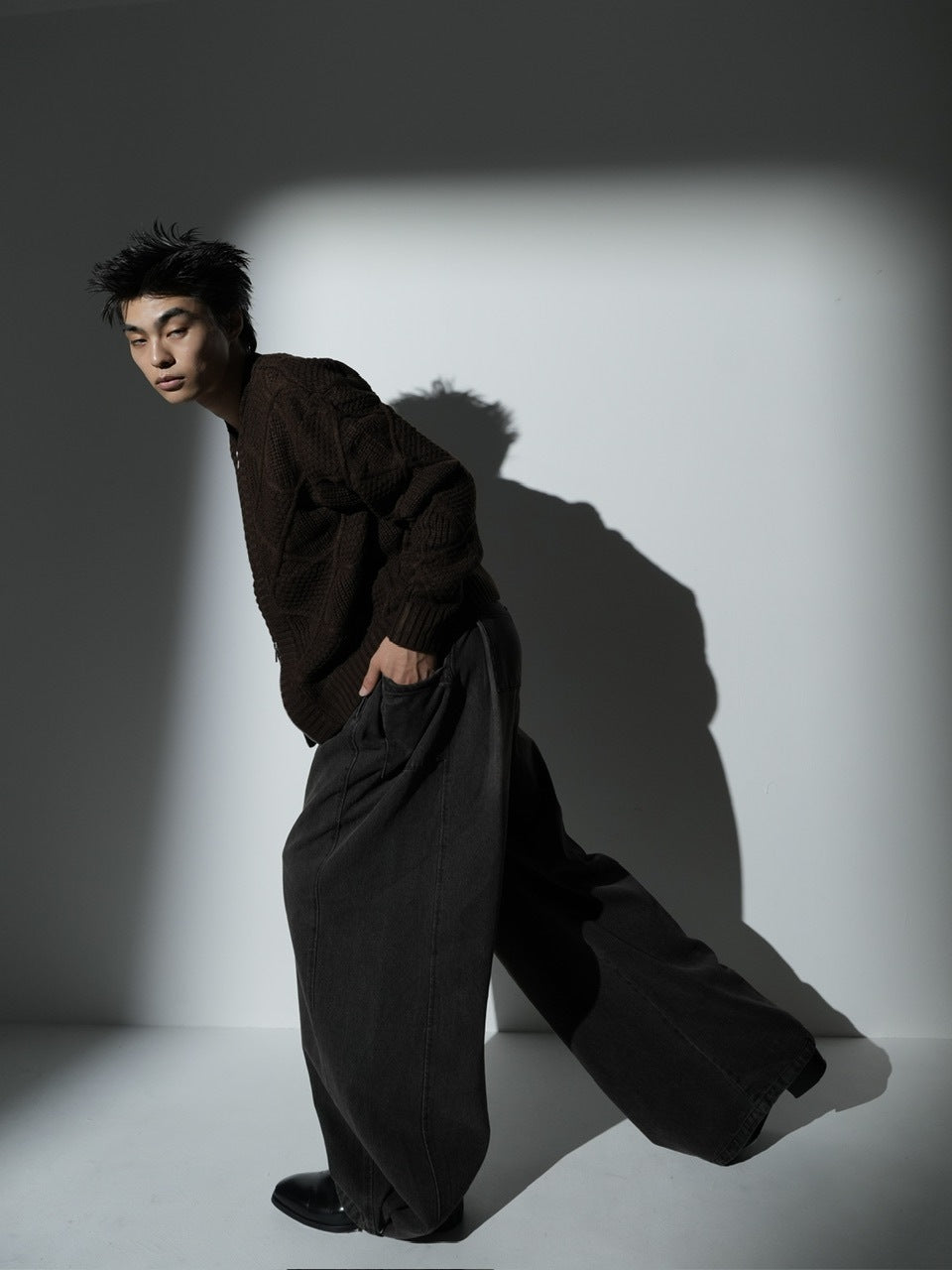 【CS】side tuck drape denim pants (dark brown)