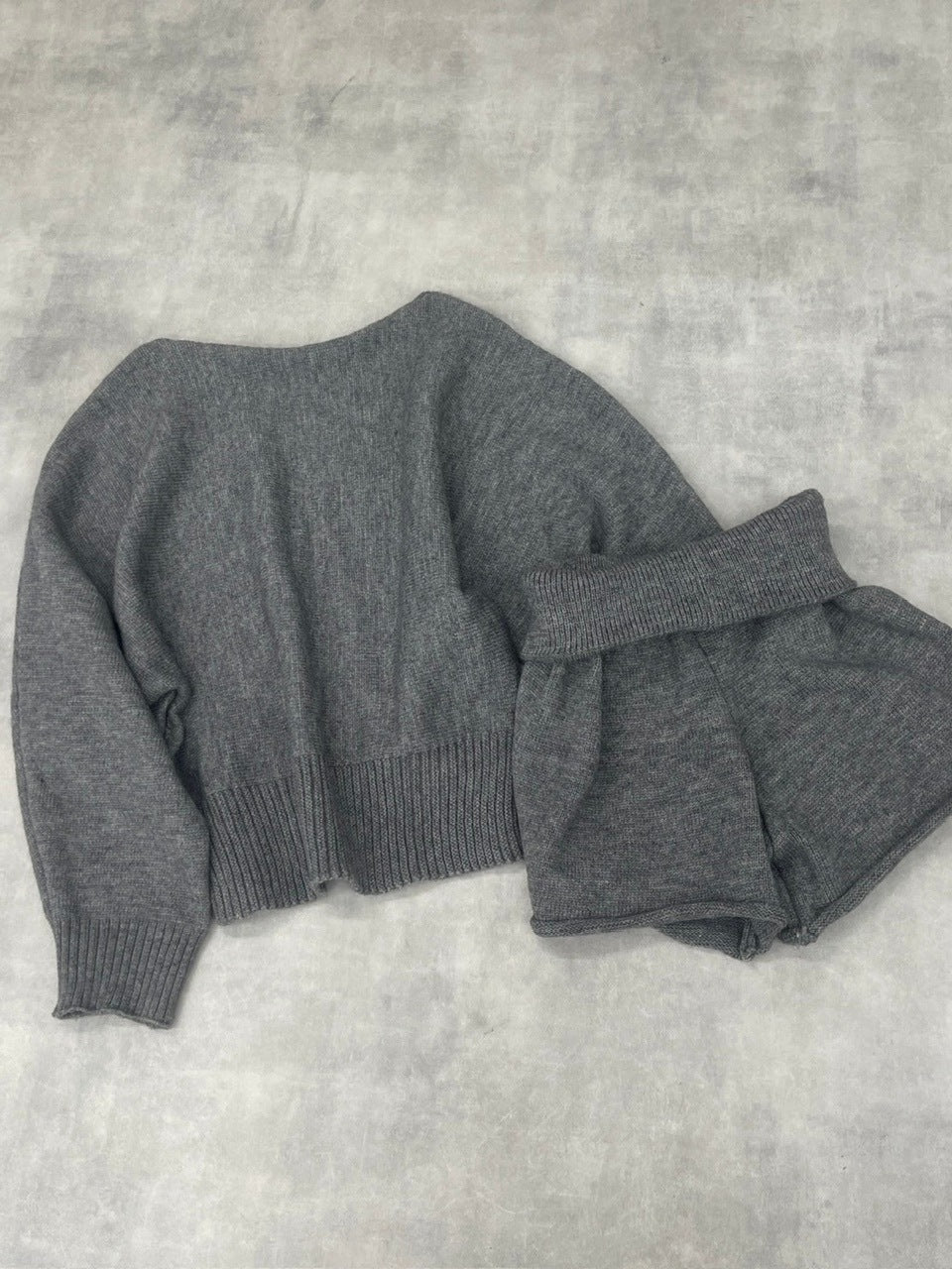 【nmtc +】one shoulder knit and shorts set (4color)
