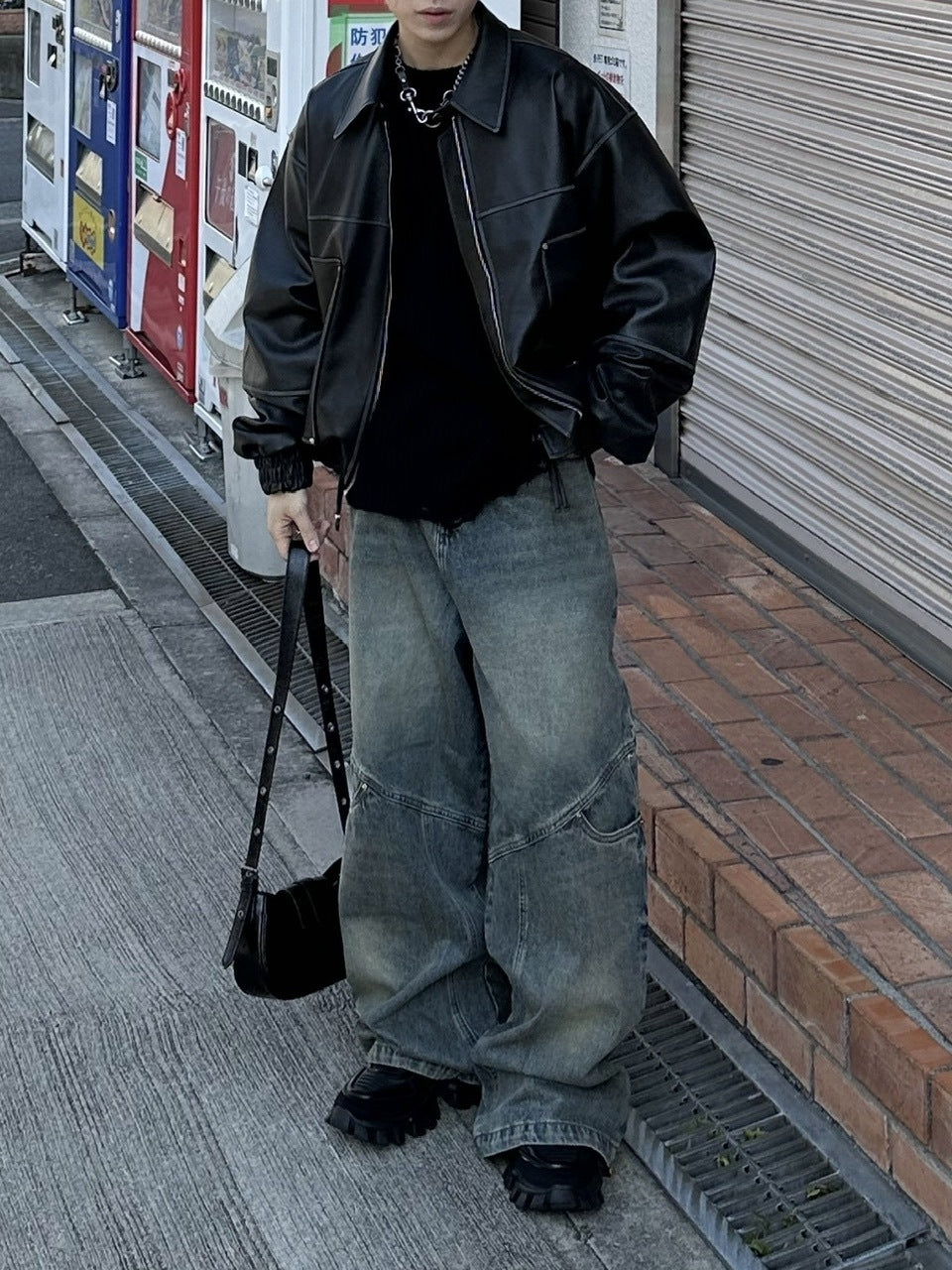 大阪店WEB限定受注制【Chikashitsu +】belt buckle shoulder bag (2color)