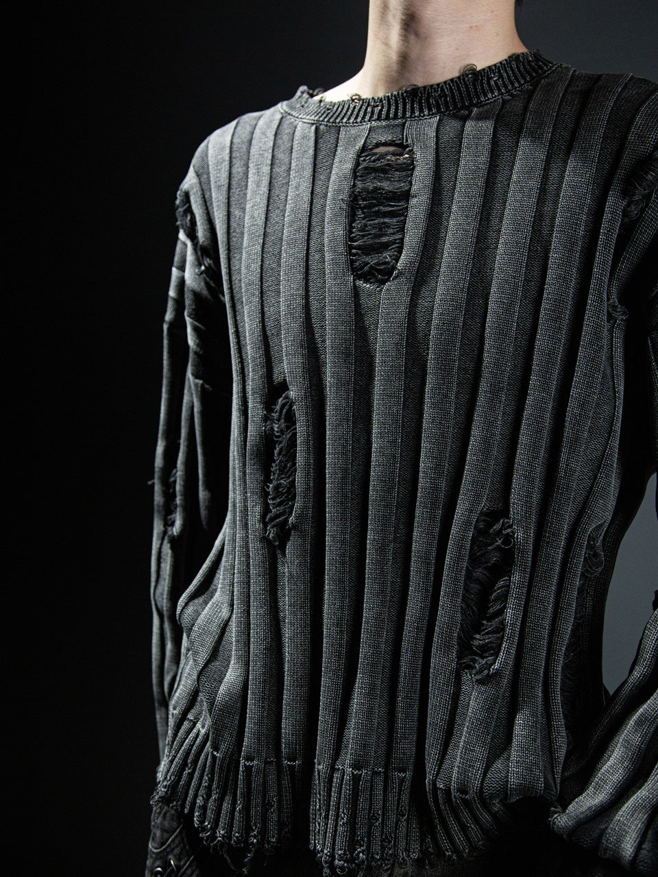 【DIG YOUR OWN GRAVE】PIGMENT DAMAGE KNIT / 【ディグユアオウングレイブ】ピグメントダメージ長袖ニット