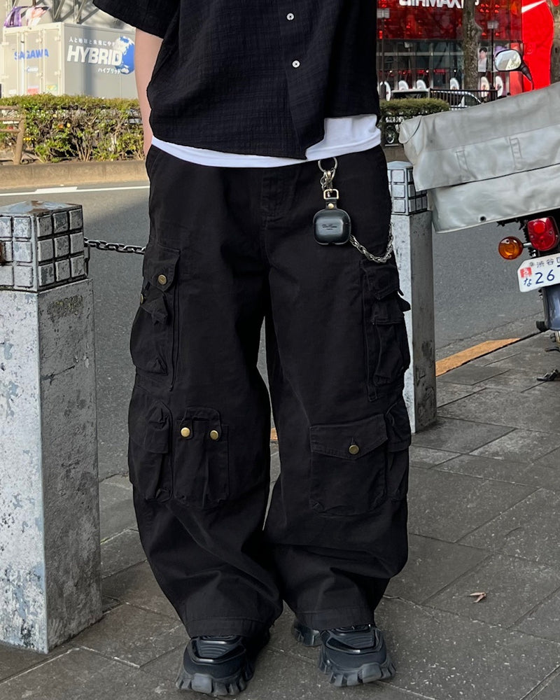 大阪店WEB限定受注制【Chikashitsu +】multi pocket cargo pants (2color)