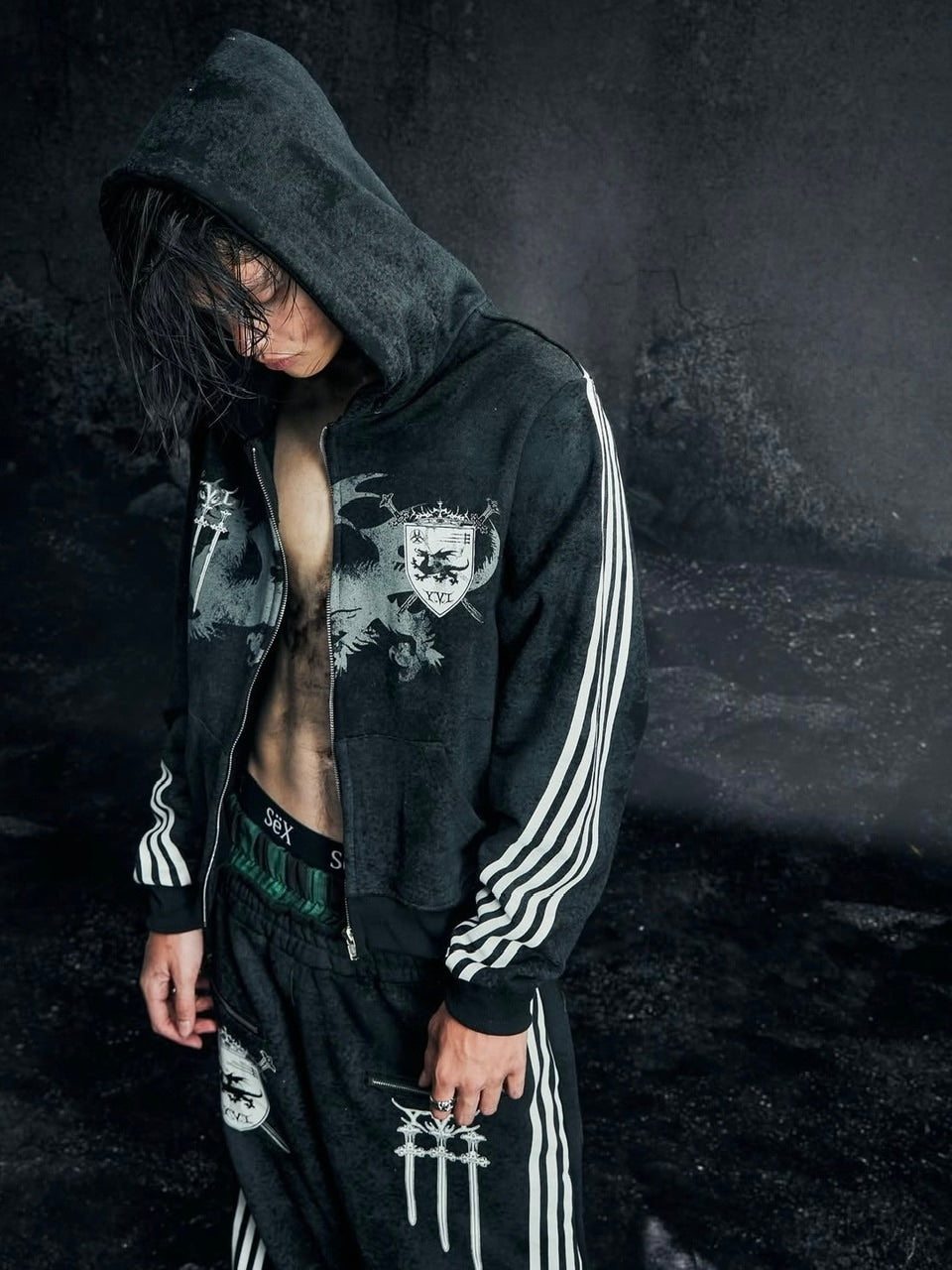 【Cozy world Wide】ROYAL KNIGHT CLUB WAXED - HOODZIP