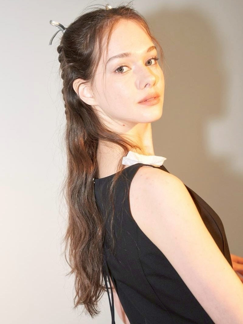 【ODDONEOUT】RIBBON SLEEVELESS ONE PIECE / 【オッドワンアウト】リボンタンクトップワンピース